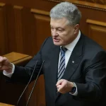 «Пішов на х…!». Стало відомо, за що парламент карає Порошенка