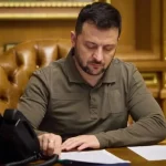 Зеленський вніс до Ради законопроєкти про продовження воєнного стану та мобілізації
