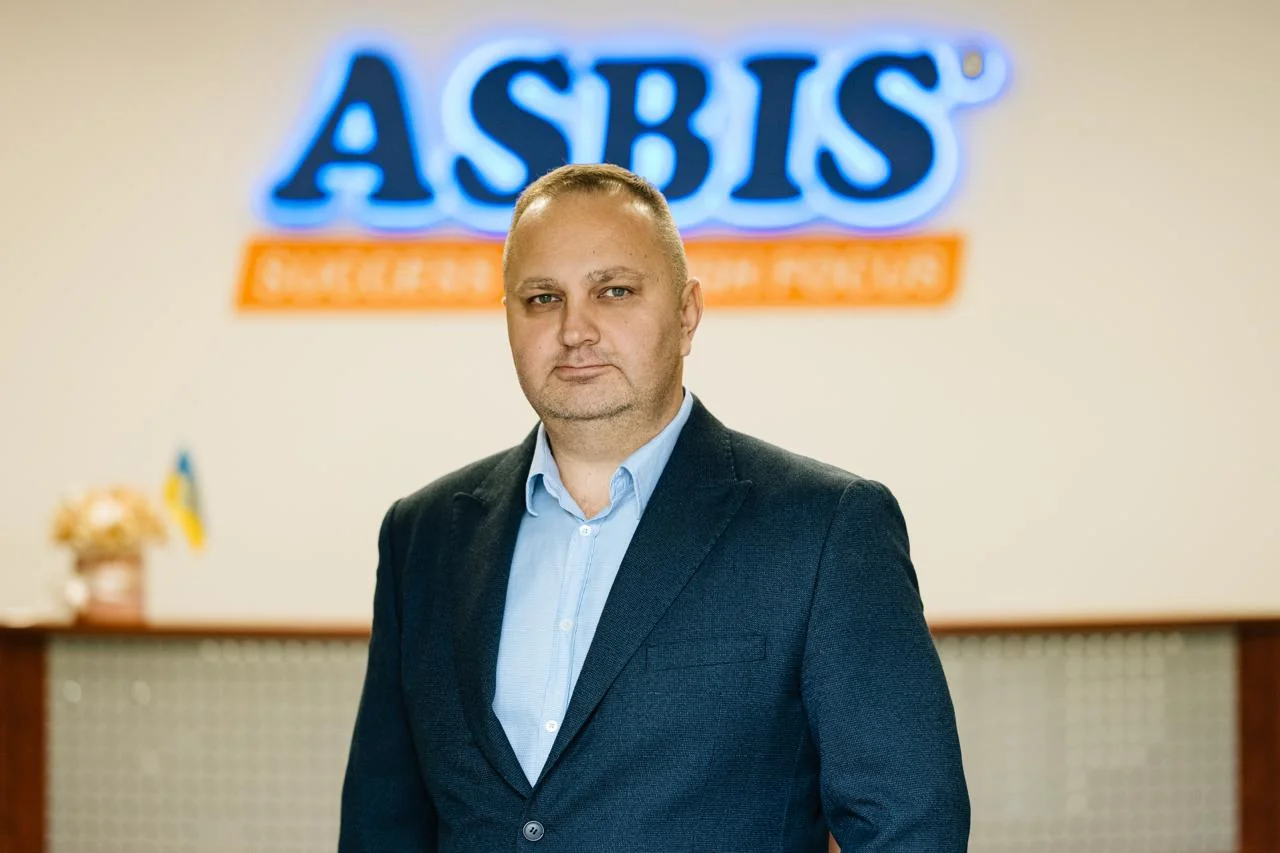 ASBIS: офіційний партнер Apple чи тіньовий партнер паралельного імпорту?